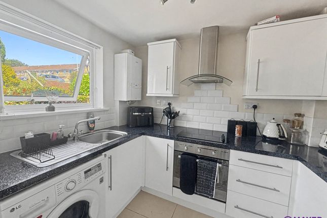 40, Westcott Close, Plymouth photo 4
