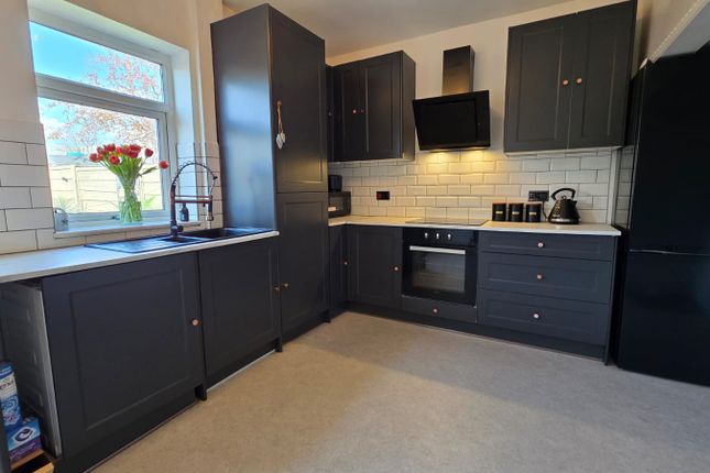 4, Norfolk Avenue, Heywood photo 4