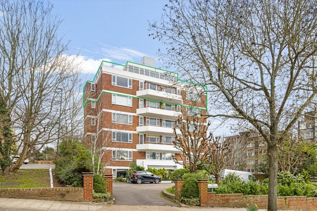 Thumbnail Property for sale in Victoria Drive, London