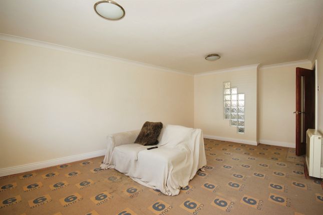 4, Cranleigh Court, High Street, Leamington Spa photo 4