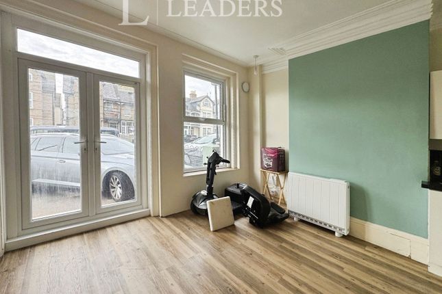 Flat 1, 6, Agate Road, Essex photo 5
