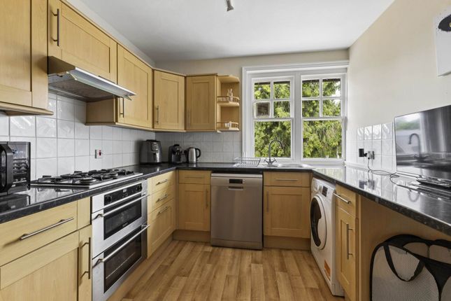 Flat 2 Kingsley House, Crowsley Road, Henley On Thames photo 2