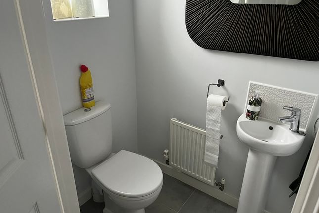 5, Lapwing Road, Pontefract photo 2