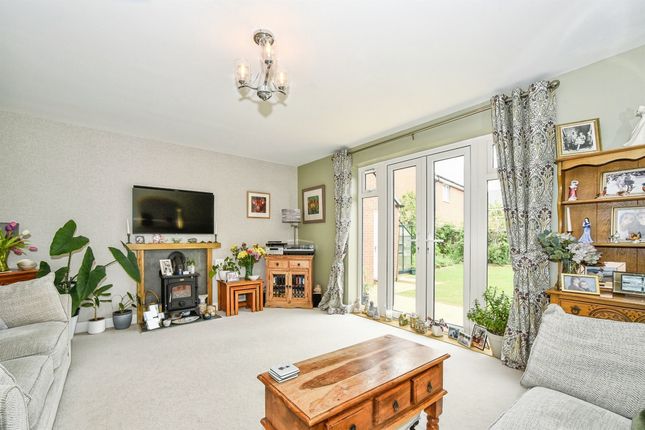 42, Ballingers, Shrivenham photo 4