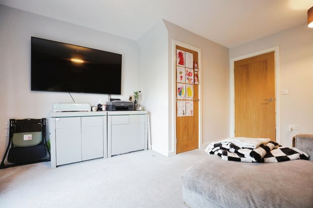 15, Gardeners Way, Southam photo 4