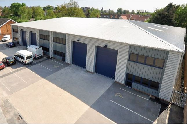 Thumbnail Industrial to let in Unit 26 Vale Industrial Estate, Southern Road, Aylesbury