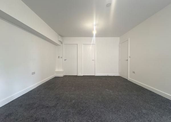 58C High Street, Rhymney photo 4