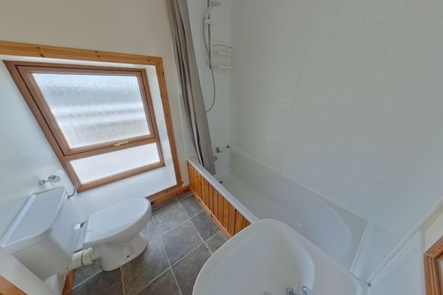 6B, Gerry Square, Thurso photo 4