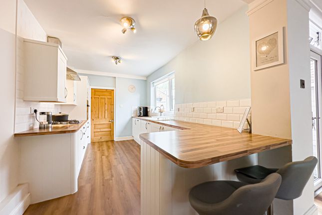 69 Shamrock Road, Birkenhead photo 2