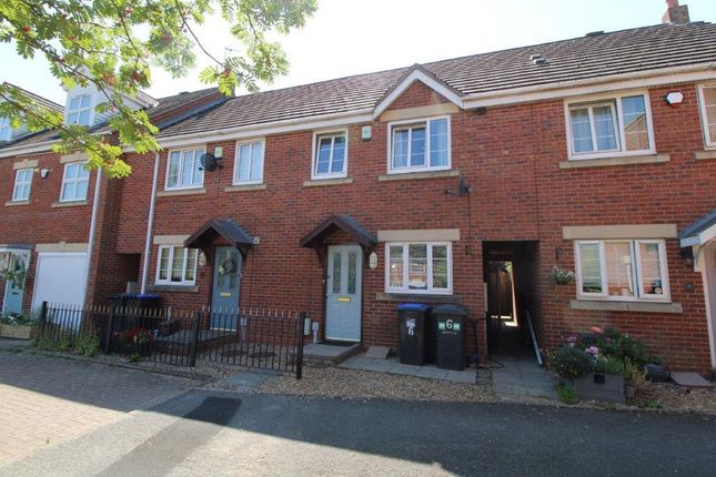 Thumbnail Property to rent in Sedgemoor Court, Daventry