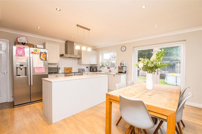 14, Milton Hall Close, Southend-on-Sea photo 3