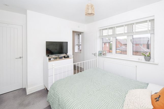 7, Maple Lane, KENILWORTH photo 4