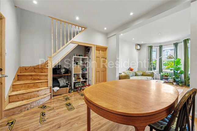 98L, Woodlands Park Road, London photo 4