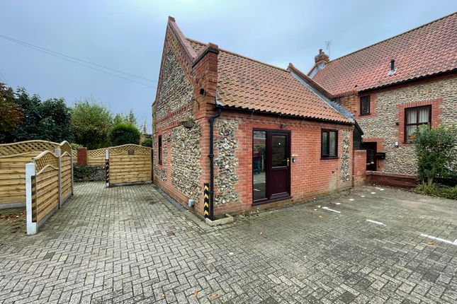 Thumbnail Flat to rent in The Street, Happisburgh, Norwich