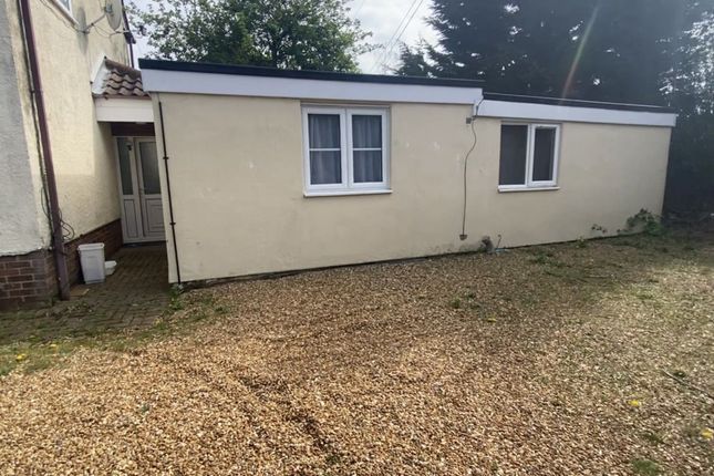 Thumbnail Bungalow to rent in Bramley Road, Wisbech