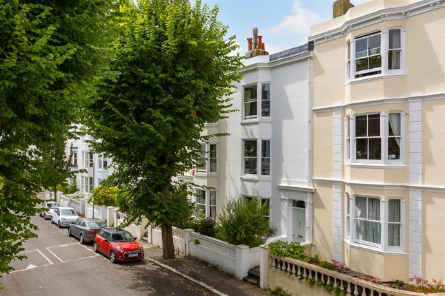 Thumbnail Property for sale in Buckingham Road, Brighton