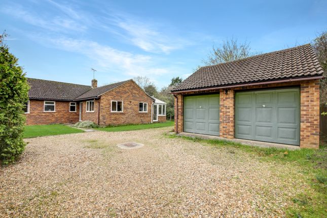Thumbnail Detached bungalow for sale in Moss Drive, Haslingfield, Cambridge