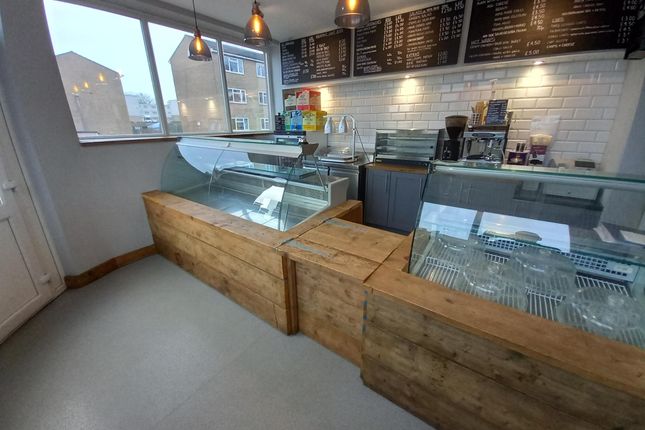 Thumbnail Restaurant/cafe for sale in Cafe &amp; Sandwich Bars S43, Staveley, Derbyshire