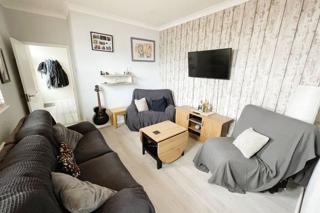 Park Avenue, Porthcawl photo 3