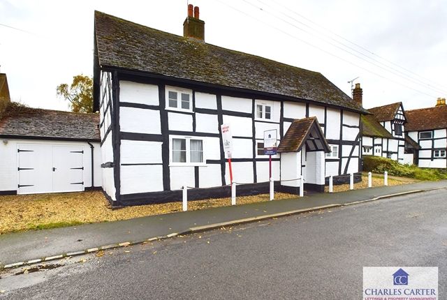 Cottage to rent in Church Street, Pershore, Worcestershire