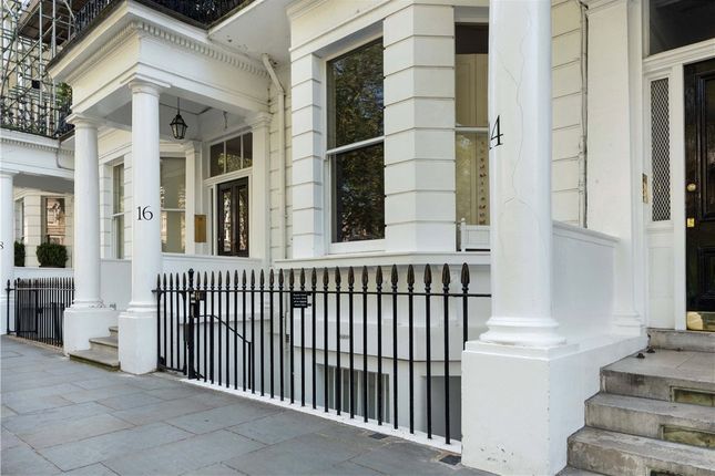 Flat to rent in Cranley Gardens, South Kensington, London