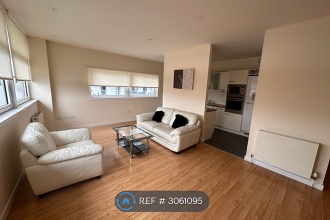 Flat, Castlebank Place, Glasgow photo 4