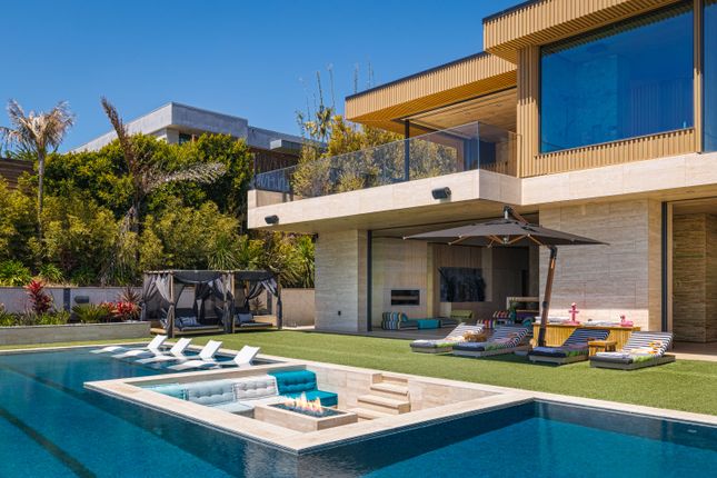 Terraced house for sale in 11870 Ellice St, Malibu, Ca 90265, Malibu, Los Angeles County, California, United States