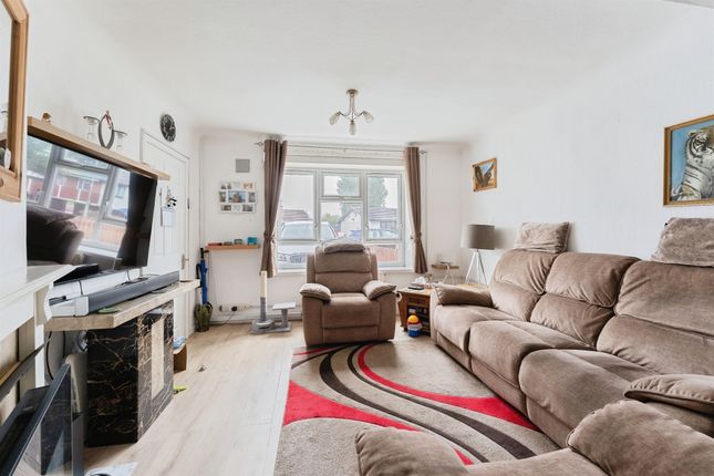 27, Mallory Road, Ellesmere Port photo 2