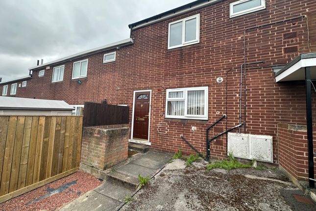 Thumbnail Flat to rent in Acorn Croft, Rotherham