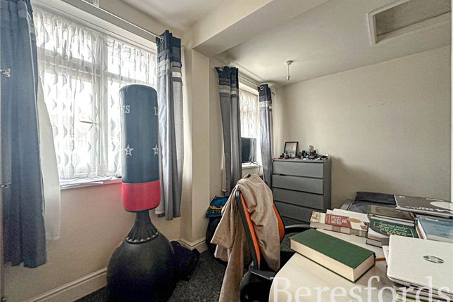 End terrace house for sale in Macdonald Avenue, Hornchurch