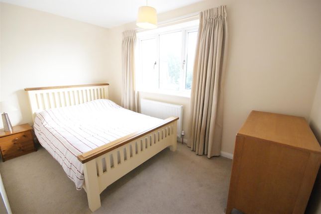 12, Bramble Court, Lincoln photo 4