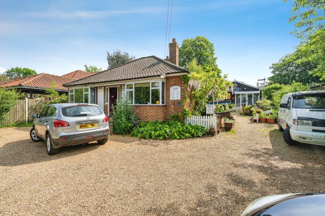 Thumbnail Bungalow for sale in Station Road, Hoveton, Norwich, Norfolk