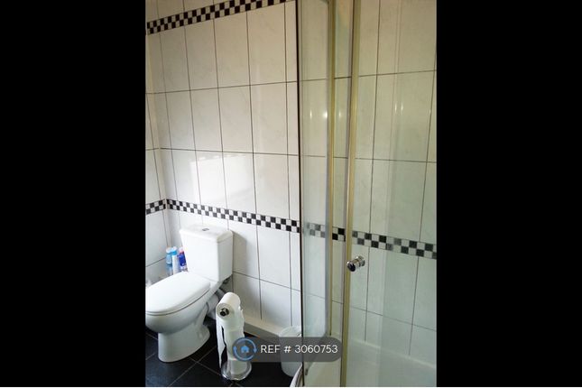 Burley Road Leeds, Leeds photo 5