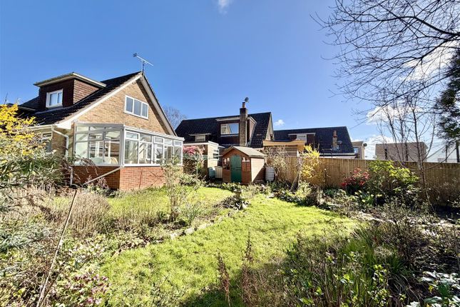 9, Vineyard Close, Poole photo 2