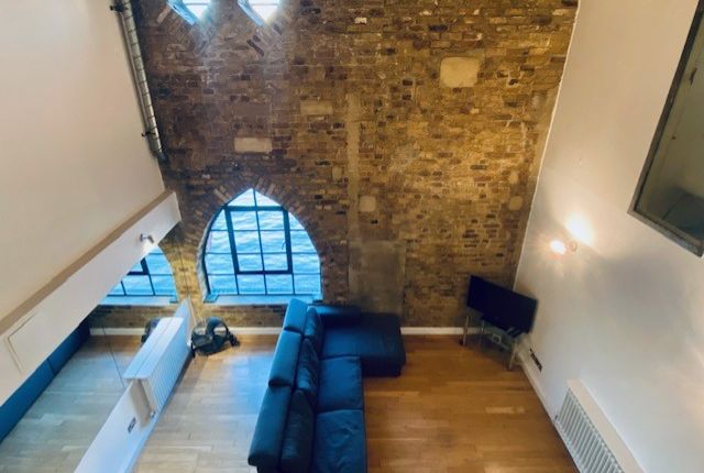 Flat 41 Canada Wharf, 255, Rotherhithe Street, London photo 2