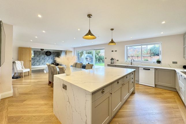 12, Huntly Road, Bournemouth photo 4