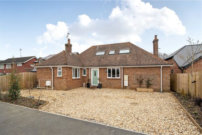 2, Rowden Close, Romsey photo 2