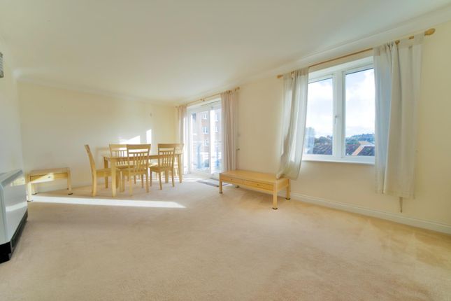 Flat 5, 4, Corscombe Close, Weymouth photo 3