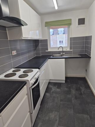 Flat 12, Kipling Court, Bexhill photo 4