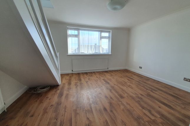 196a, Main Road, Dartford photo 5