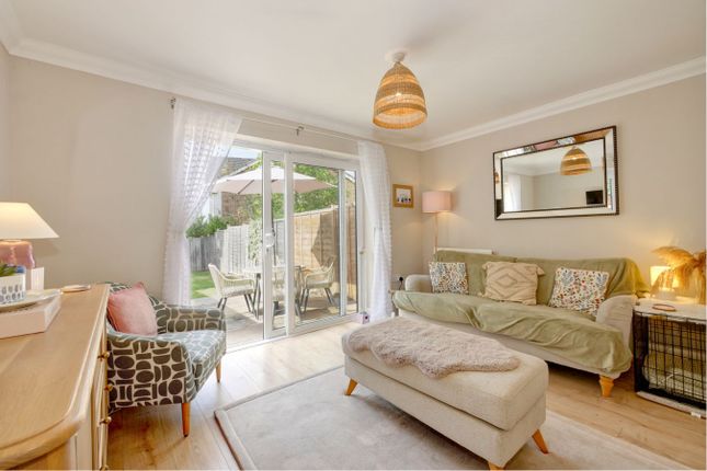 17, Shetland Close, Hailsham photo 4