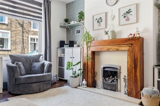 7, Cowgill Street, Lancashire photo 4