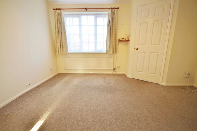 9, Tamarin Gardens, Cambridge photo 4
