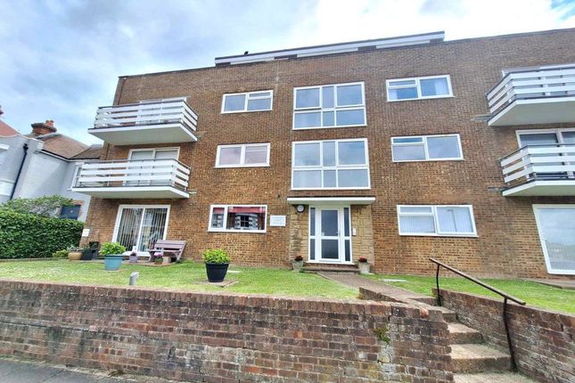 Thumbnail Flat to rent in Clifford Road, Bexhill-On-Sea