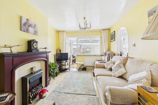 23, The Crescent, Mitcheldean photo 2