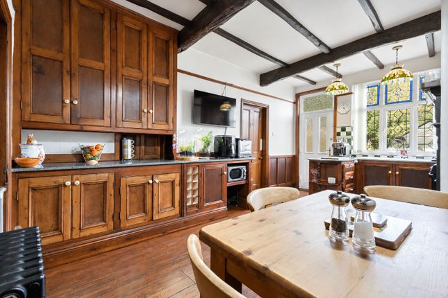 571, Selby Road, Leeds photo 3