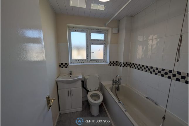 Daintry Close, Daintry Close Harrow, Harrow photo 4
