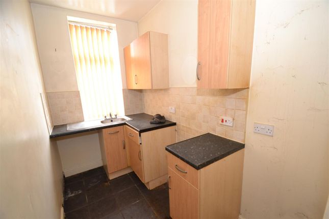 Terraced house for sale in North Street, Oakenshaw, Bradford