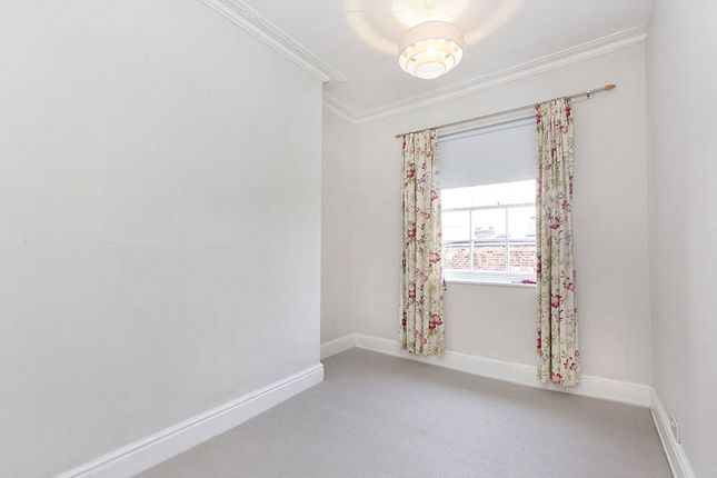 Terraced house to rent in Mount Parade, York