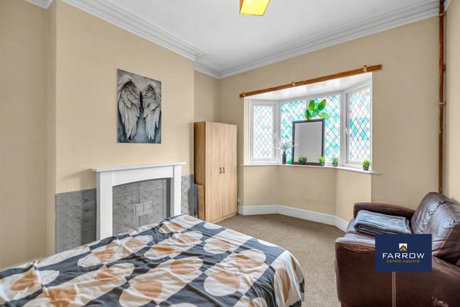 72, Blundell Avenue, Cleethorpes photo 4
